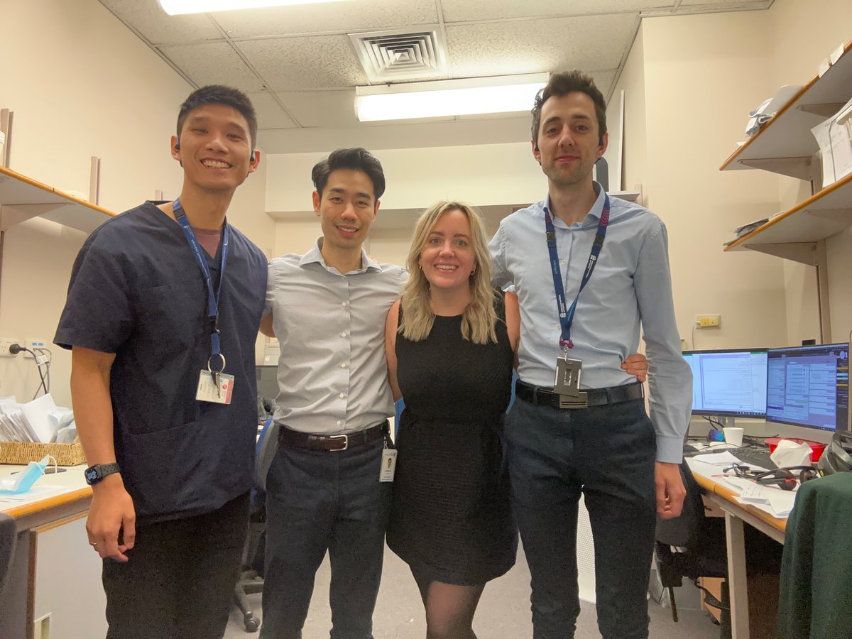 My last day as a registrar! My first week as an respiratory advanced trainee was the week we admitted our first patient with covid. A tough 3 years- survived mostly thanks to incredible co-regs (pictured) and caffeine. No more sleepless on call every 4th night! I’m done! 🫁