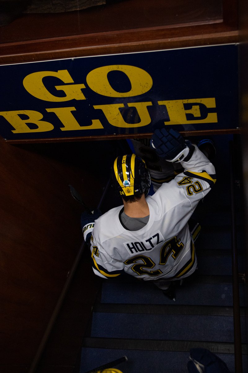 umichhockey's tweet photo. I'm not crying, you're crying https://t.co/kad0kqoeVP