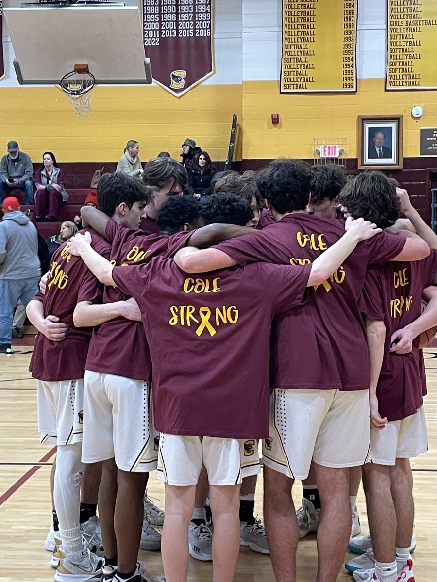 KacMartel's tweet photo. Case Boys 🏀 playing for ColeStrong tonight! @CaseSports @Coach_Wenzel https://t.co/xLDcNEhr84