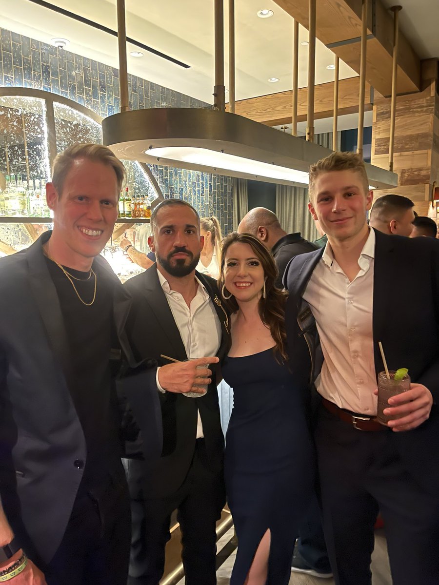 AlexaKilroy's tweet photo. Honestly so sad The Whalies are over. So much work, I’m wiped, but my heart is so full. I love this community, my @triplewhale team, and our industry so much. 

thank you, from the bottom of my heart, to everyone who attended/streamed. as y’all heard me say - love you, mean it. https://t.co/9T5CfbDvZh