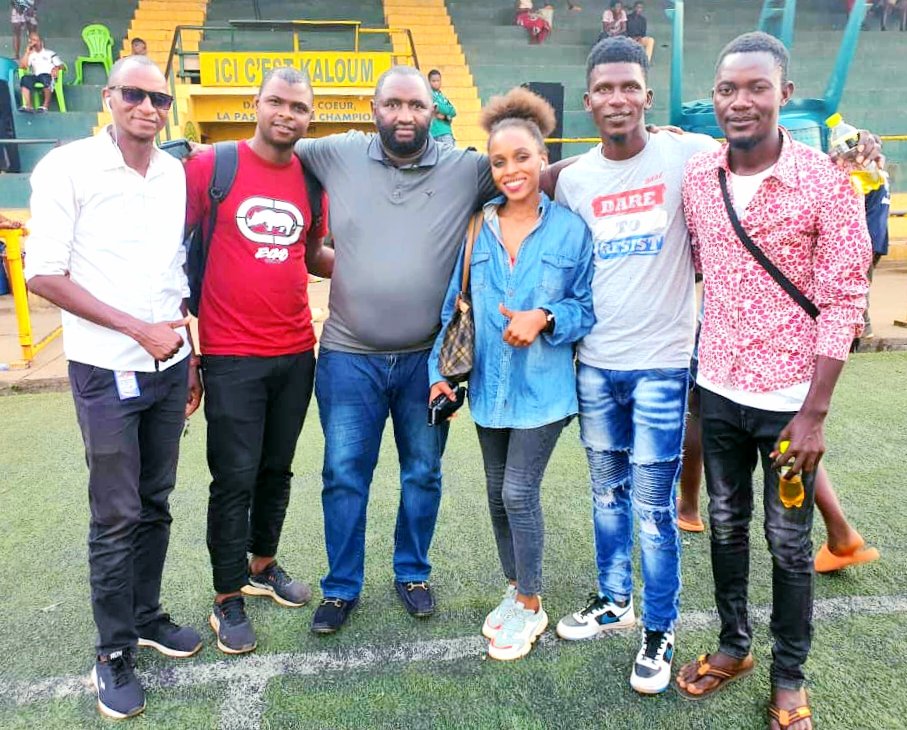 Djimeyankedjo's tweet photo. Les membres du Public Sportif de Guinée étaient invités,ce Jeudi 3 Février 2023,au Stade de la Mission par Monsieur Diallo Th.Bounda pour assister un match de la 𝗟𝗜𝗚𝗨𝗘 𝟮 𝗣𝗥𝗢(Wawa AC et Alu Star de Fria)

Ensemble mettons en valeur le championnat Guinéen.

Merci https://t.co/t4vdUNaDQF