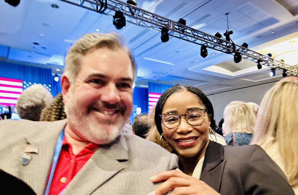 PFTLocal3's tweet photo. PFT members heard from @potus and @vp at the @DNC winter meeting. Sam Kreda even got a chance to chat with @VP after her remarks! #phled https://t.co/KizmKttFKz