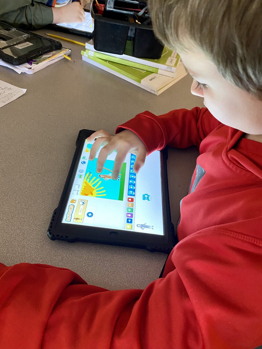 kaelboyer's tweet photo. Dove right into using @ScratchJr to help us review our vocabulary from our #CKLA read aloud and show our understanding! Thanks @coachpongratz for being the best coach! 💙 @wcpsmd https://t.co/fEX9EwLjFO
