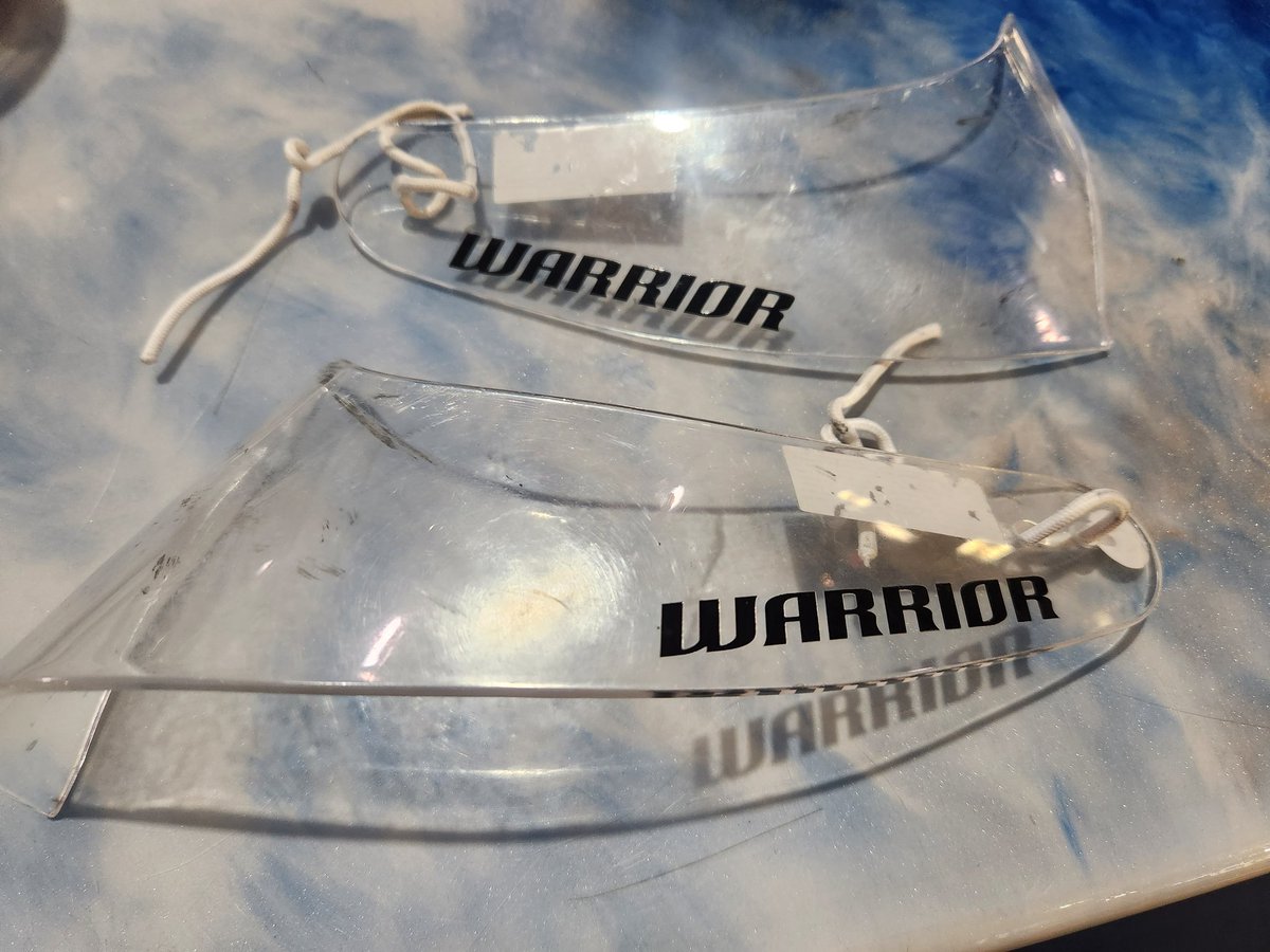 Islesfan303's tweet photo. Second time this has happened to my son - guess it works!
@WarriorHockey 
#goalie
#throatprotector https://t.co/3OLurp4IlM