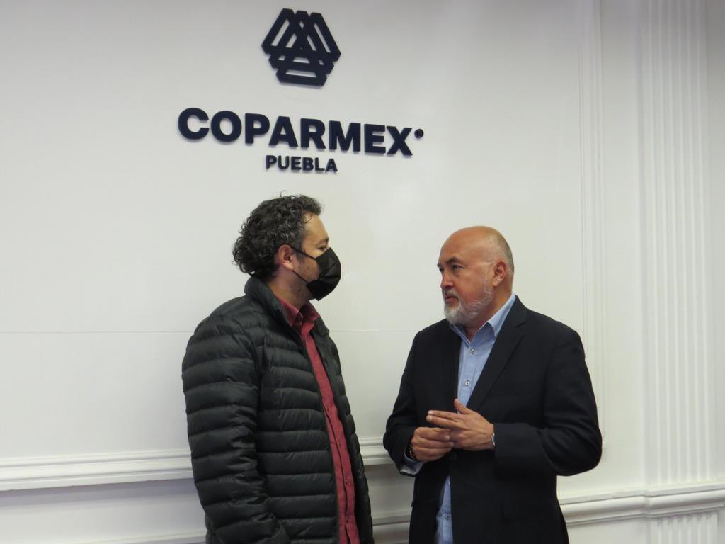 CoparmexPuebla's tweet photo. Primera sesión de trabajo del año entre investigadores del sector académico y sector empresarial, con el objetivo de fortalecer el #EcosistemaEmprendedor poblano y dar seguimiento a los acuerdos del #SummitCOPARMEX “Innovación y Emprendimiento”. https://t.co/baWc8mn8bD
