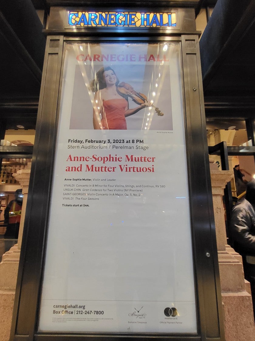 #muttervirtuosi @anne_sophie_mutter 02-03-2023 @carnegiehall #violin #GreatArtists #classicalmusic #NewYorkCity (@ Carnegie Hall in New York, NY) swarmapp.com/c/lx3gqGss7PF