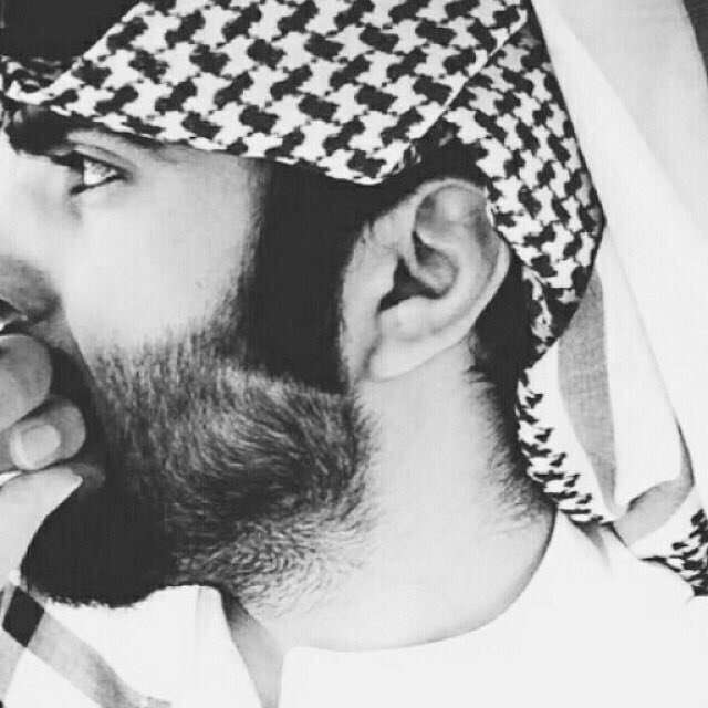 roq_40's tweet photo. .

ياكبر هقواتي وياكثر خوفي
تدفعني الهقوه ويمنعني الخوف

واللي حداني عند مرادي ظروفي
صرت اتنازل عن حقوقي وانا اشوف

ِ
ِ 
💔🎶 https://t.co/oWXdF2d0CW