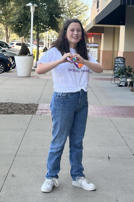 pinknpolitics's tweet photo. My wonderful former intern Peyton is one of the American Heart Associations #swteenofimpact - please support her in her AMAZING work!! You can support her by following along on IG @ peyton_for_hearts or by donating through this link! https://t.co/ReMCUMR2C6 https://t.co/o9QOYIp0sF