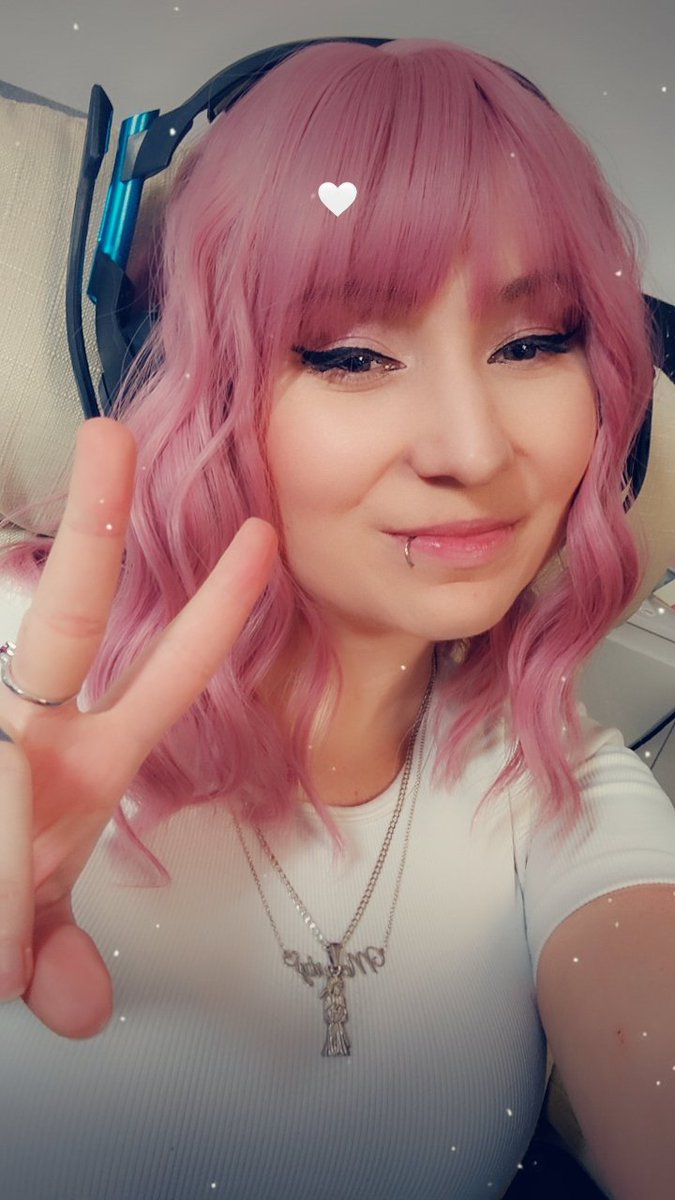 kiimbartly's tweet photo. who likes my new hair?? https://t.co/6SUtEbsxbo