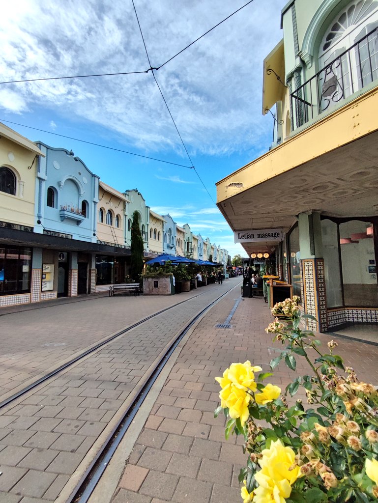 alsnomadenleben's tweet photo. What amazing experience to visit Christchurch (NZ) for the 44th Conference of the Australasian Society for Classical Studies!!! Long trip but such a great experience #ASCS44 #ASCS #NewZealand https://t.co/VjbVP0E2NV