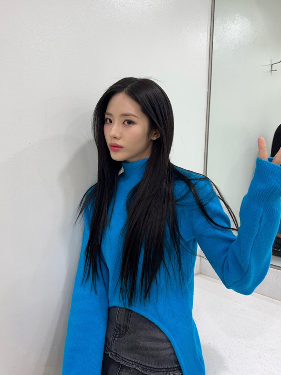 FLVRmembership's tweet photo. [230131]

어제 지원스

#프로미스나인 #fromis_9 #지원 https://t.co/qrq2J0PEbi