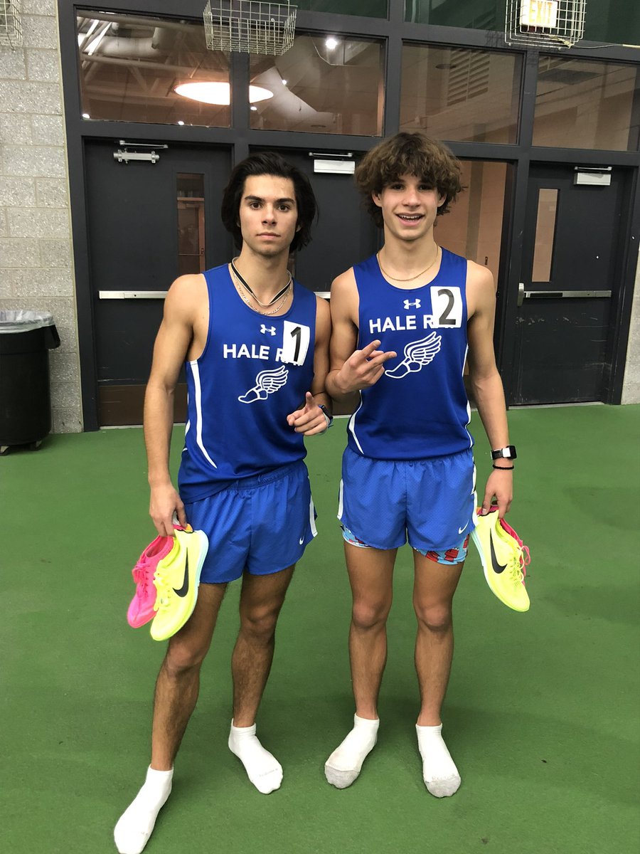 _SLC_Athletics's tweet photo. Congratulations to the Brothers of Hale-Hay! Michael Kraszewski took π₯ and Matthew Kraszewski took π₯ in the 1600 at todays Shoreline Conference Championship #SLCTournament #SLCChampion #cttrack #cttrackandfield
@ciacsports @TheDayCTsports @GameTimeCT @noiseshs https://t.co/KX756N53Nq