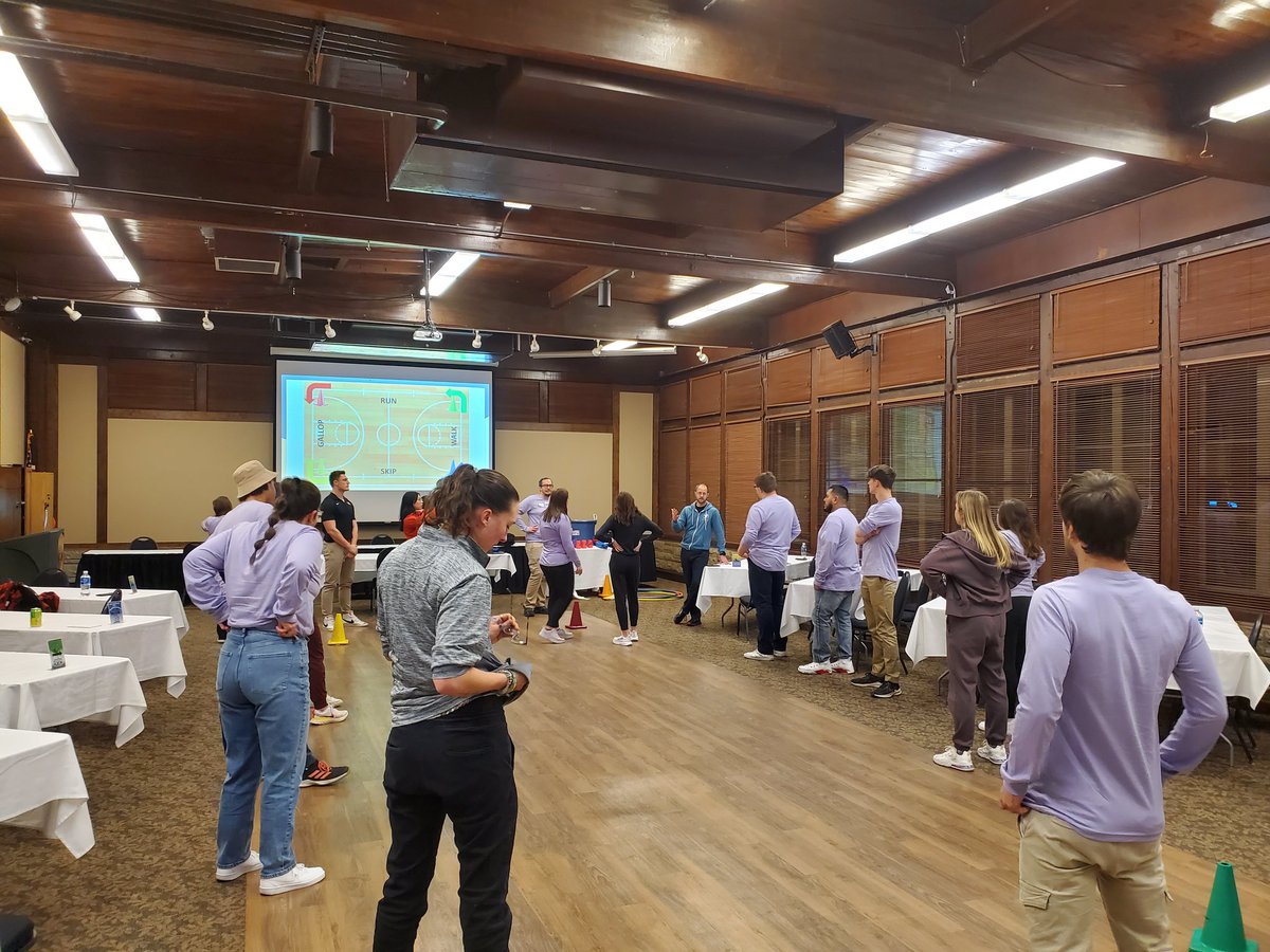 mrvannths's tweet photo. Will Navis showing instant activities to our IAHPERD CFP students at our leadership conference!  @IAHPERD @iahperdcfp https://t.co/0CnRQM33cP