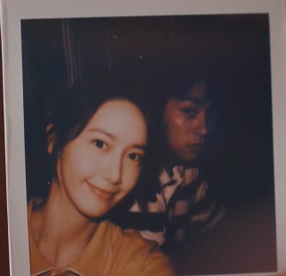 fairdimsum's tweet photo. it's her eyes. the sincerity in her eyes that made me tell that she's an amazing actress right away.
I've never even watched her dramas yet, this is my 2nd movie of her, & I'm looking forward to King the Land
#yoonA #snsd #girlsgeneration #yoonaddict #yoonaddicts
#parkjungmin https://t.co/M0dsCKc3LL