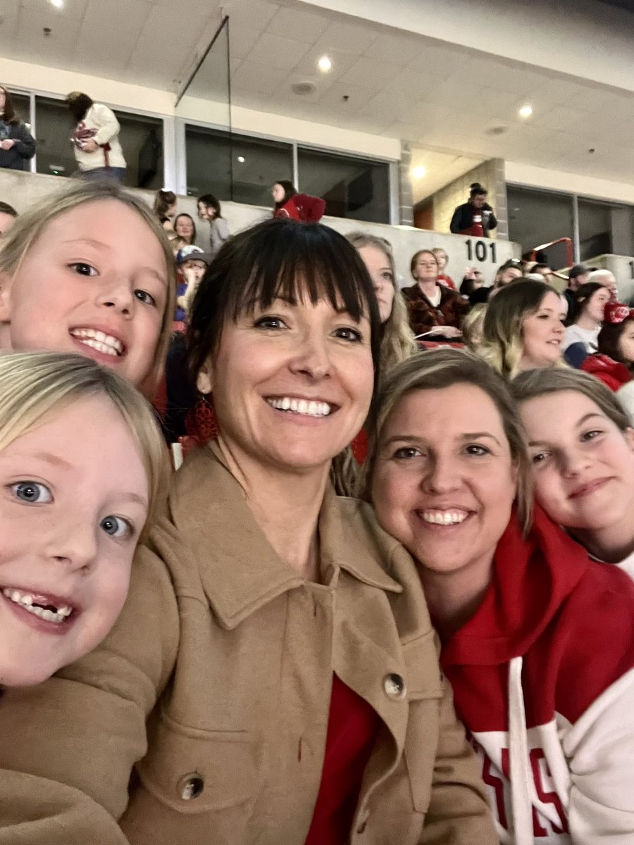 therealjwil33's tweet photo. #WPS https://t.co/8V5EXK72RU