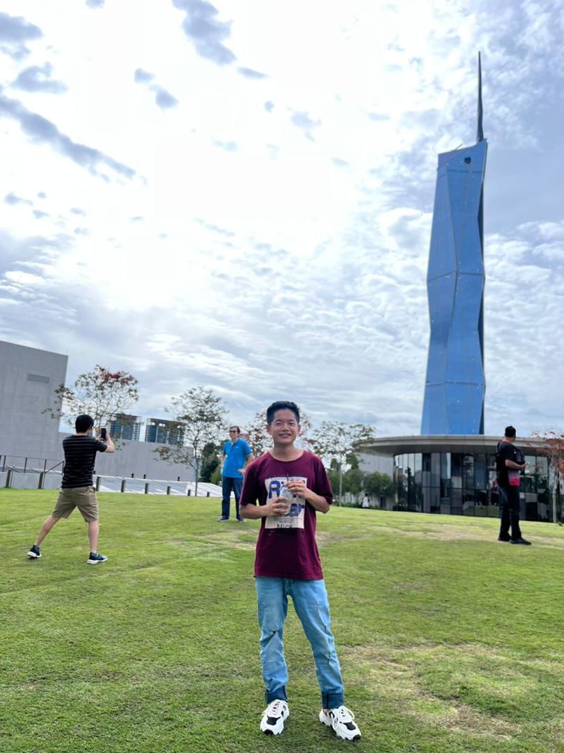 ThanWinShwe6's tweet photo. JalanGuchai lamaမှာ
ဘယ်သူတွေရှိသလဲဗျာ
ဘုချင်လို့😃😄 https://t.co/NAoEBsZ5tx