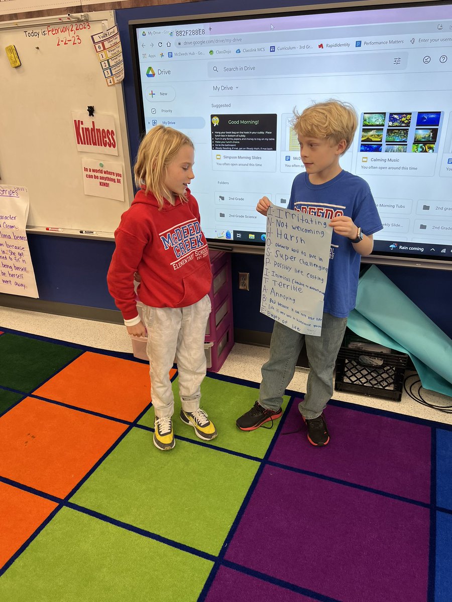 vsimp1216's tweet photo. Tried a new vocabulary activity with my kids this week and they were begging for more words! We are reading about the polar regions so students were partnered and given a word to define using each letter of the word! I was so impressed with what they came up with! @Molly_Capps https://t.co/vAAUrN6dPn