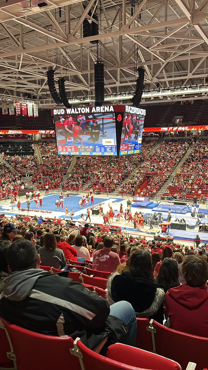 My first Gymnastics Meet! So pumped!!!! <a href="/RazorbackGym/">Arkansas Gymnastics 🐗</a>