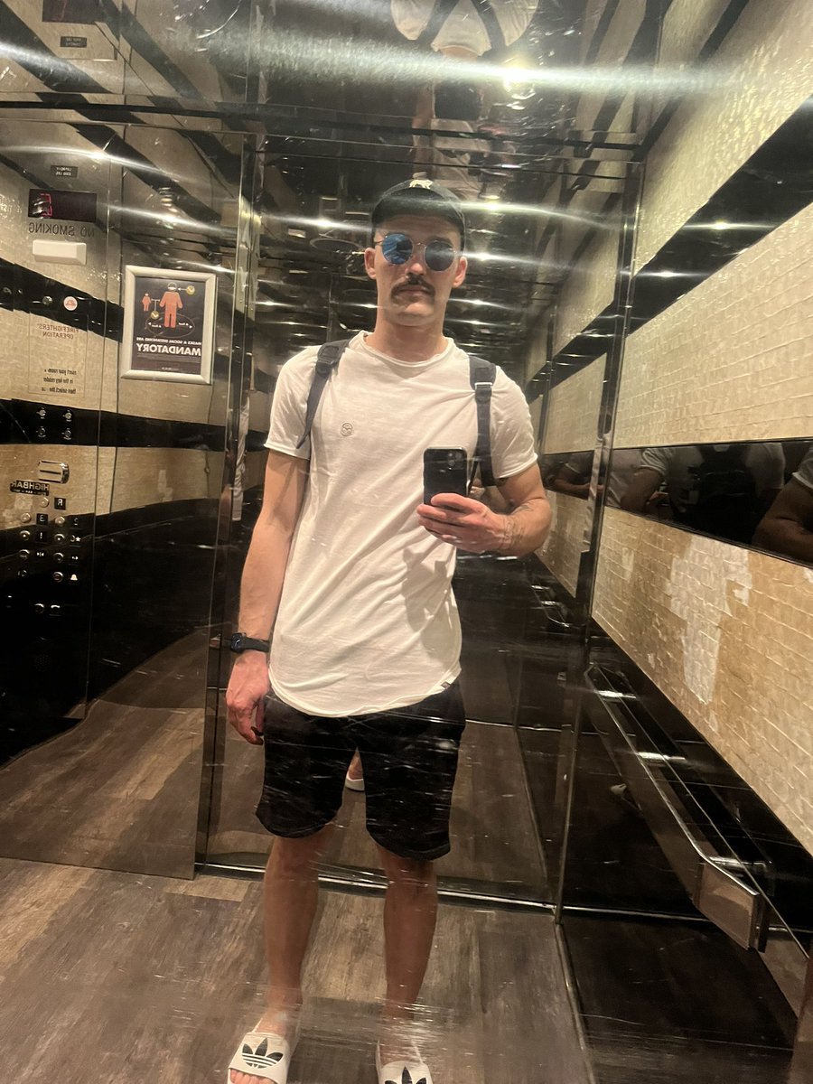 aaronspellmann's tweet photo. Miami Feb 23 https://t.co/tjGiDbpxLd