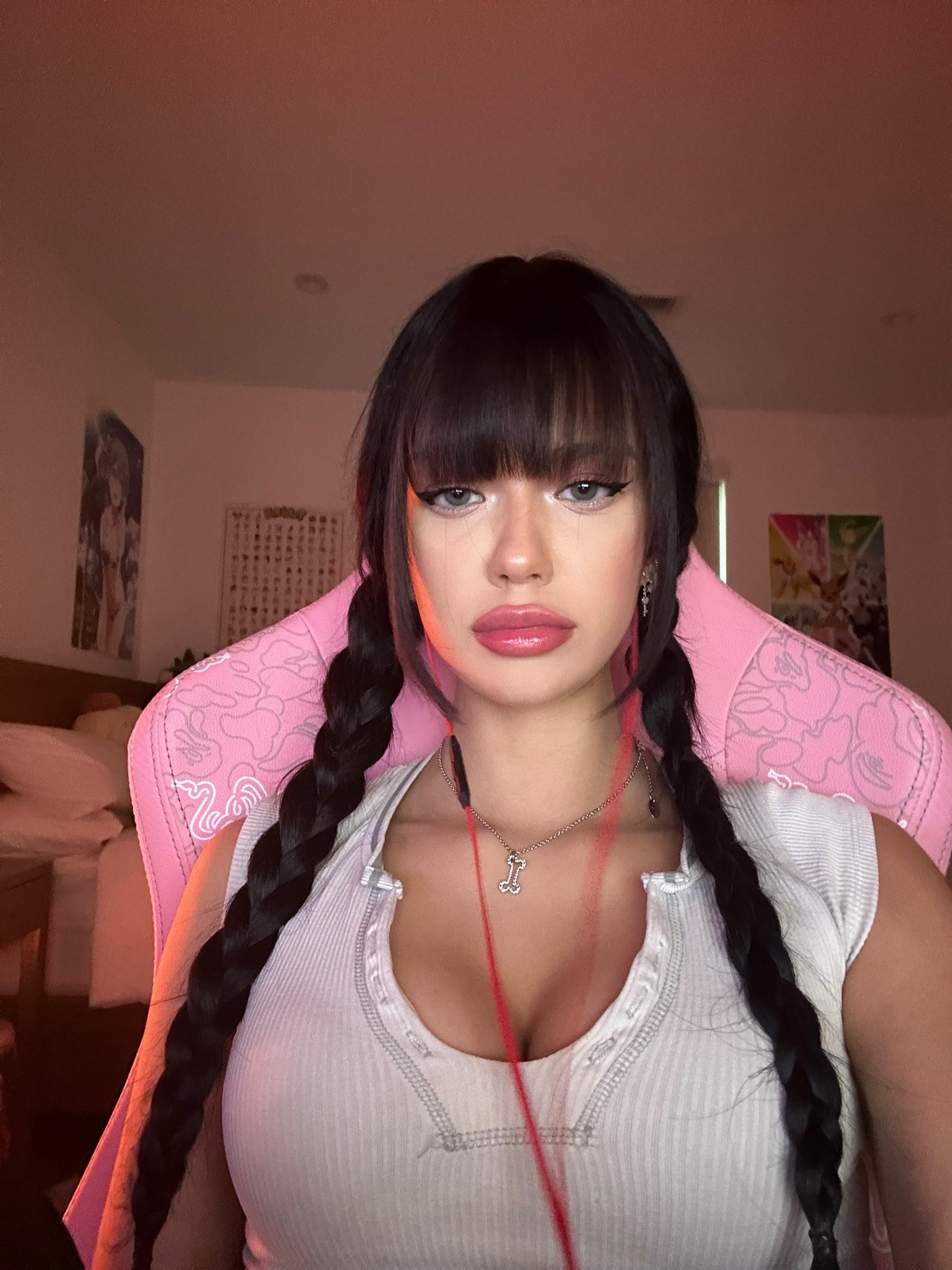 luvstruck on Twitter: "spend friday night w me 👩🏻‍🔬 https://t.co/WQh7MS4wur https://t.co