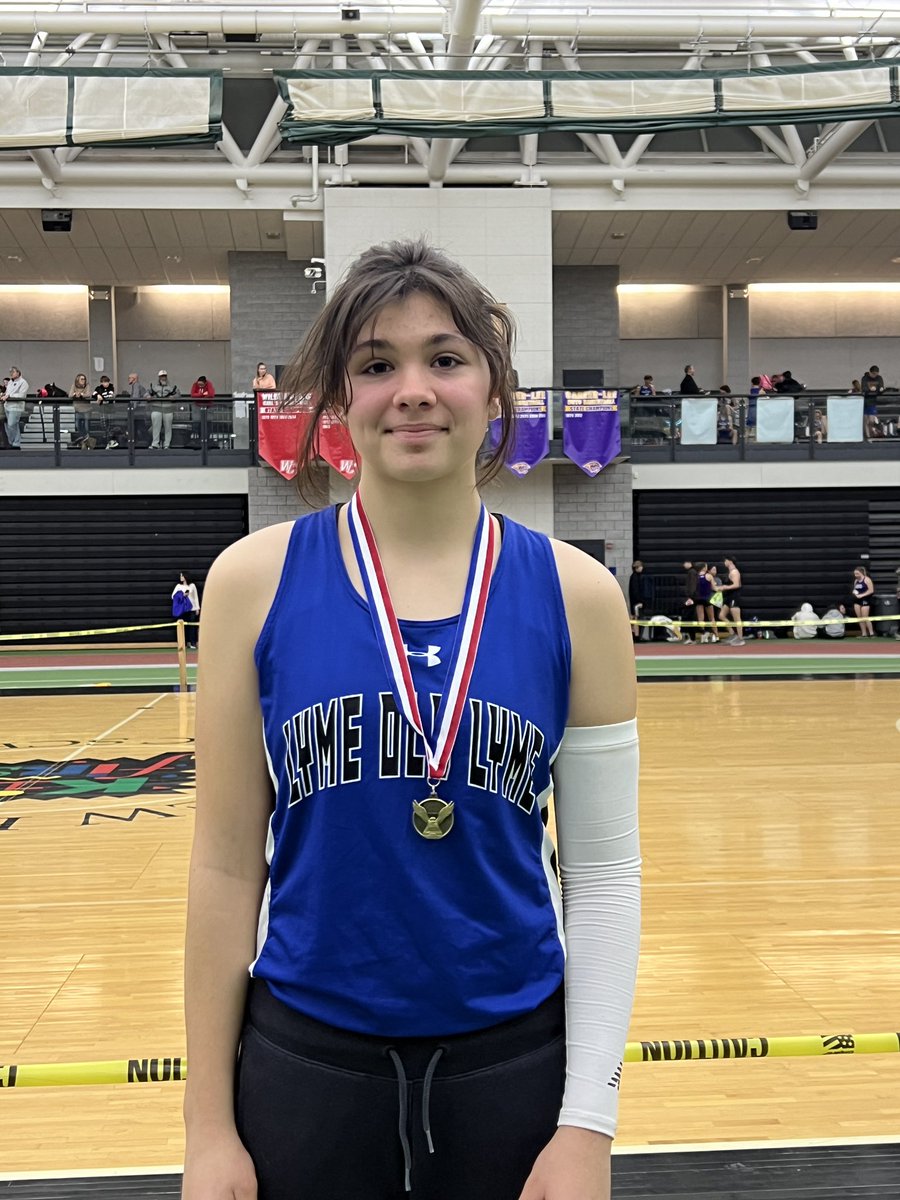 _SLC_Athletics's tweet photo. Congratulations to Zoe Eastman-Grossel (Lyme-Old Lyme) on willing the 55m Hurdles in todays Shoreline Conference Championship #SLCTournament #SLCChampion #cttrack #cttrackandfield
@ciacsports @TheDayCTsports @GameTimeCT @HilheckAD @lolhstrackandfield https://t.co/HcIZ3bODQY
