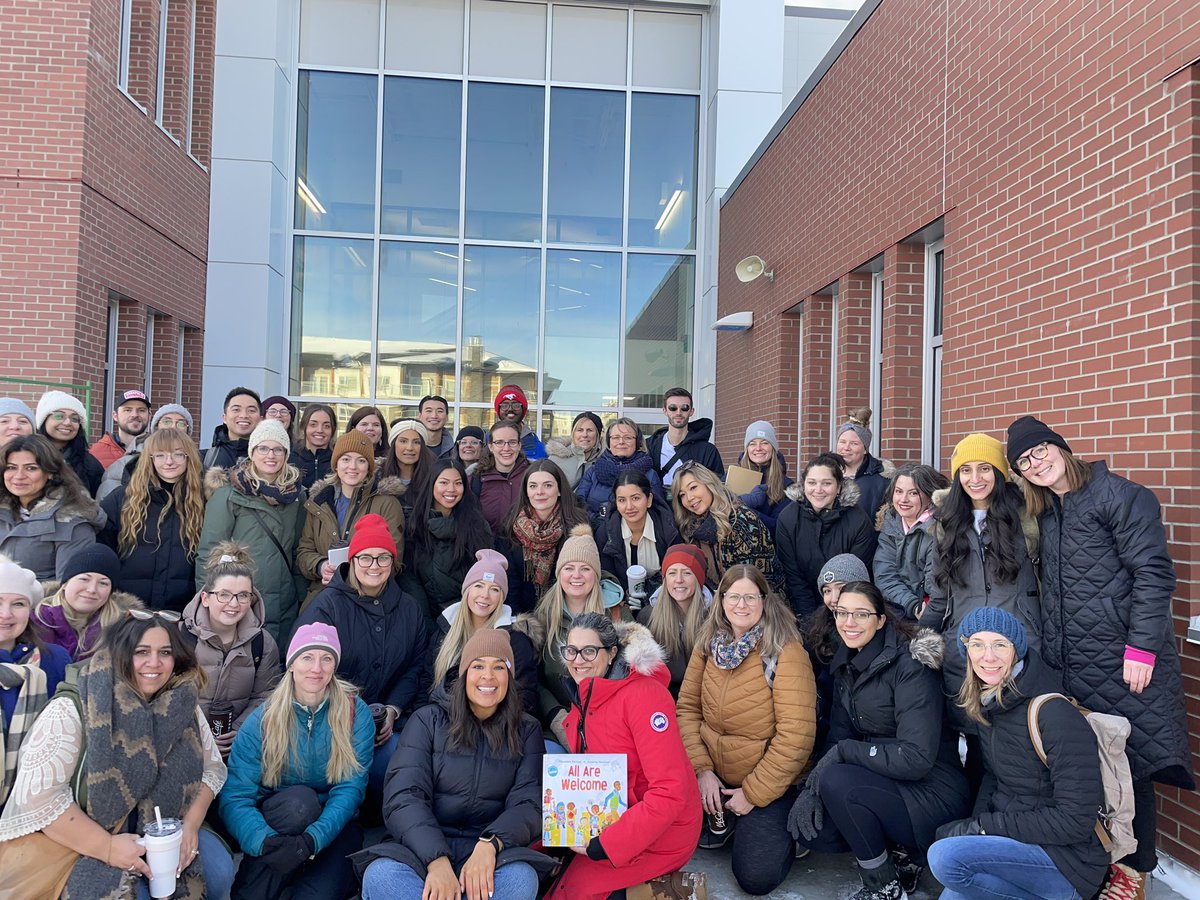 Morning walk to our new school! @prairieskycbe <a href="/PrairieSkyHPEW/">Prairie Sky PEW Team</a> #wellness #professionaldevelopment #goalsetting 💛⭐️📖📝👩🏽‍💻🚶🏽‍♀️🚶🏾