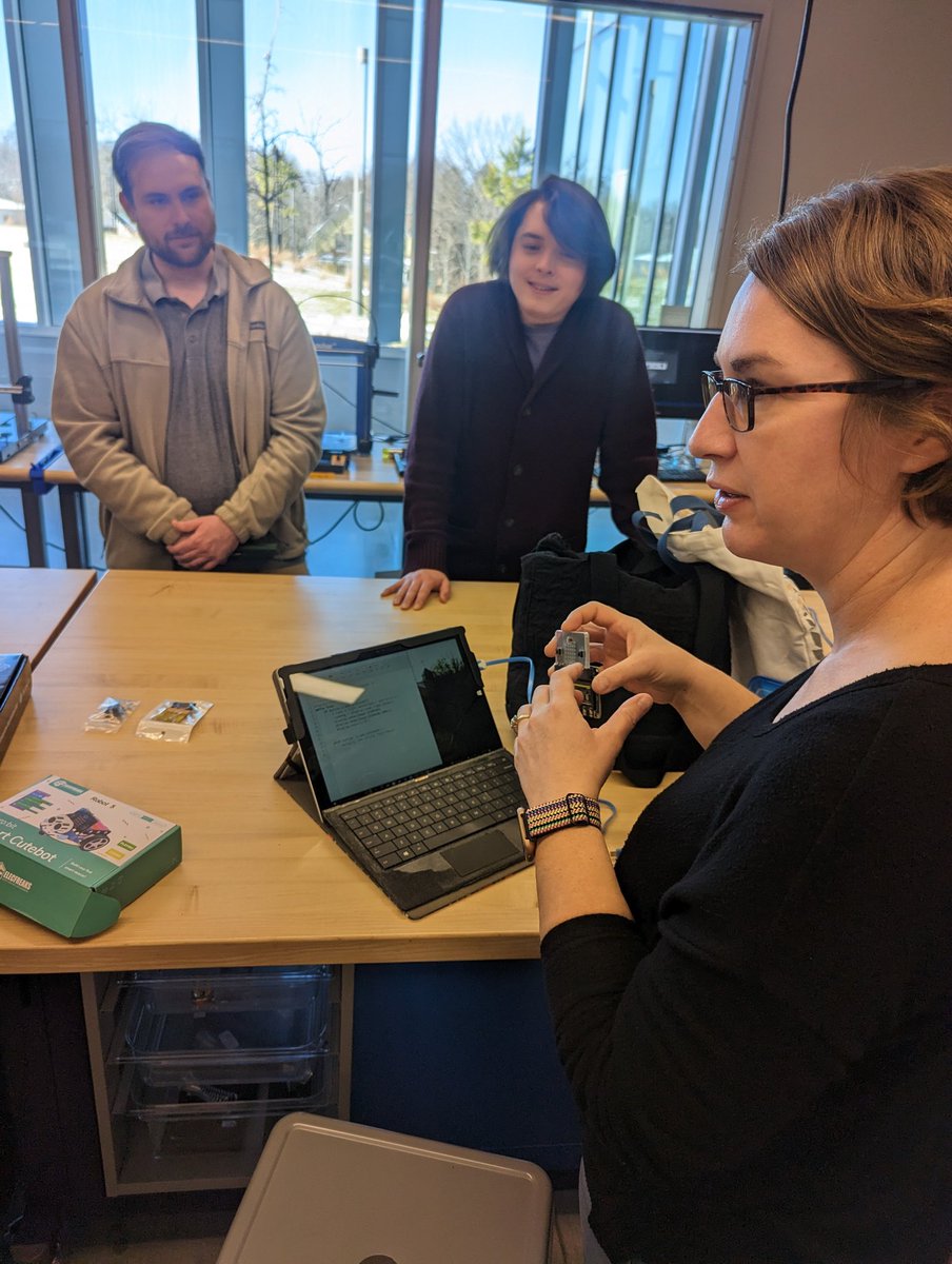 OzarkIEEE's tweet photo. We had a great time today with the @ElkinsRobotics group leaders touring @FPL_Library Innovation Studio! https://t.co/lSwGisoV39