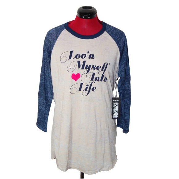 gigworn's tweet photo. So good I had to share! Check out all the items I'm loving on @Poshmarkapp #poshmark #fashion #style #shopmycloset #spiritualgangster #coach: https://t.co/JZRmU8tvjd https://t.co/5ZM1FA6Viv