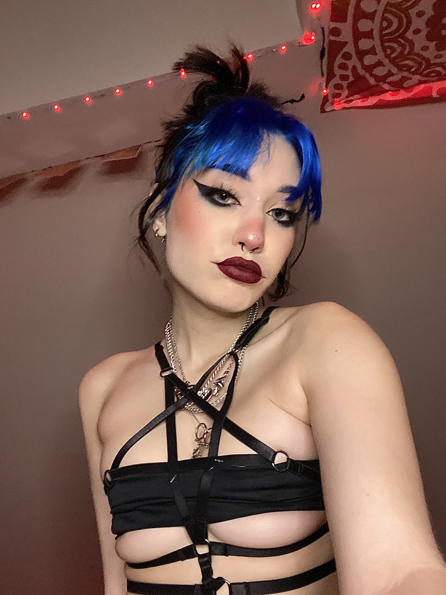 SPIKE on X: ok last one if u want more u know where to go  t.cogHVvWAXSOW t.cohdIrBP6sxf  X