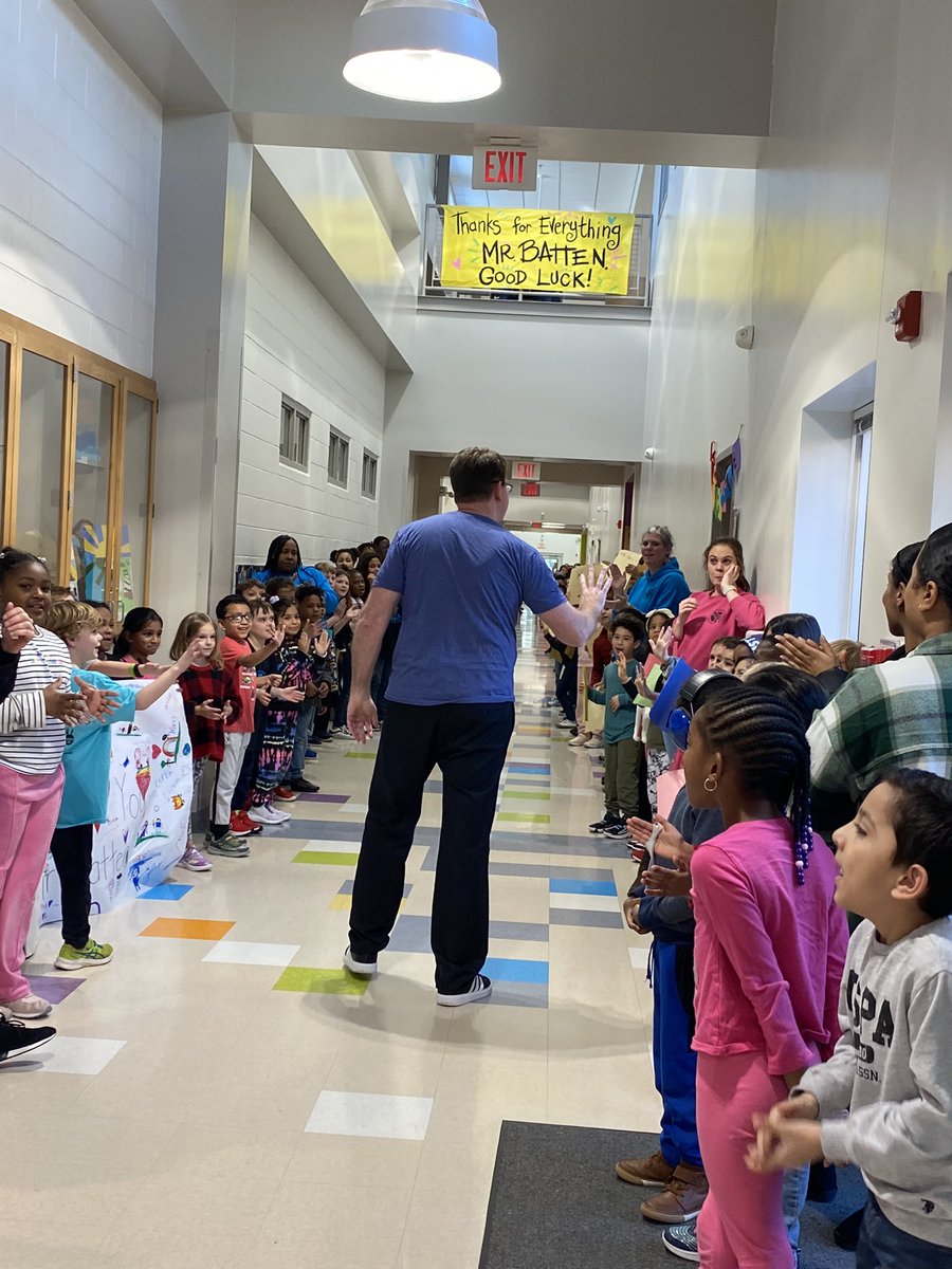 A picture is worth a thousand words ❤️ <a href="/Burt_Batten/">Burt Batten</a> <a href="/pgesflyers/">Pleasant Grove Elem</a>