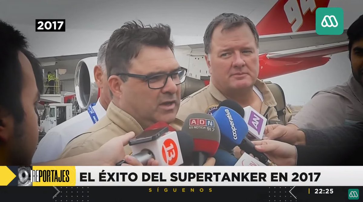 meganoticiascl's tweet photo. 📺 #MeganoticiasPrime | El éxito del Supertanker en 2017 #MegaReportaje
📡 Señal en vivo » https://t.co/6Gu7yzGMH7
📡 Señal YouTube » https://t.co/pxY0ZzDwC0 https://t.co/Q0YRqQU3e5