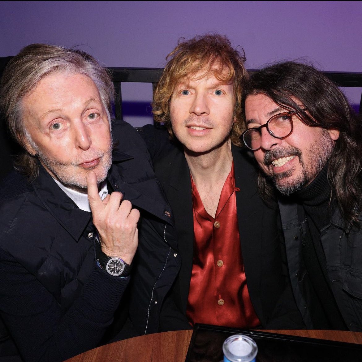 BeatlesEarth's tweet image. Paul McCartney and Ringo Starr partying together with Beck and Dave Grohl at Stella McCartney’s celebration last night (Feb 2, 2023)