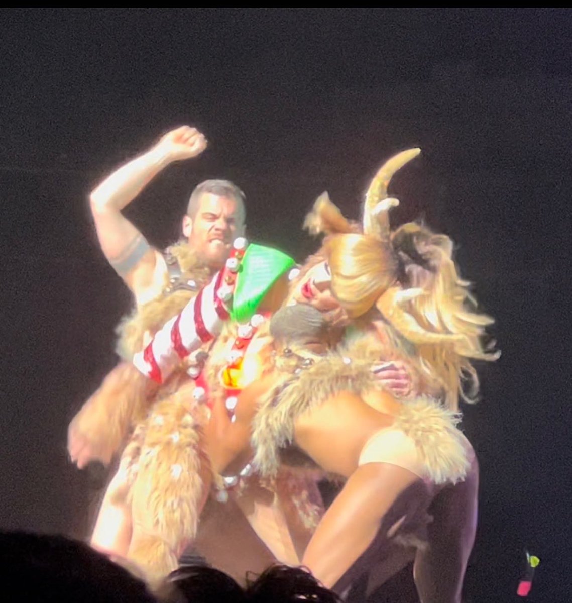 mimzybug's tweet photo. @RandyJo55756957 @cen271 @Barbara48283910 @CarlosGSmith @Esqueer_ You aren't going to live your dream of fucking little kids, Randy.  No matter how you dress up. https://t.co/N719I9LExi