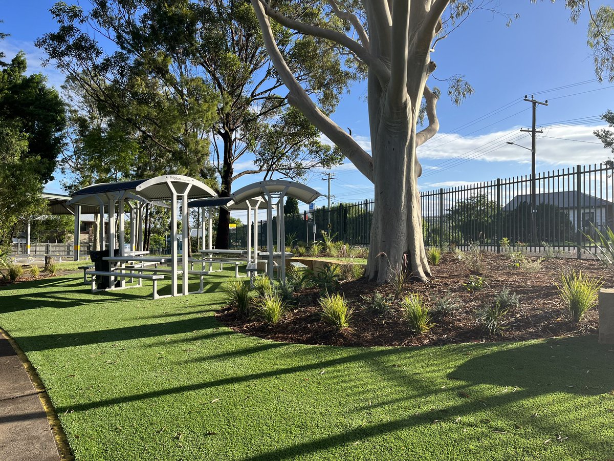 #TeamWesty is loving the transformation of our playground spaces #LoveWhereYouLearn @Krystal_Bevin