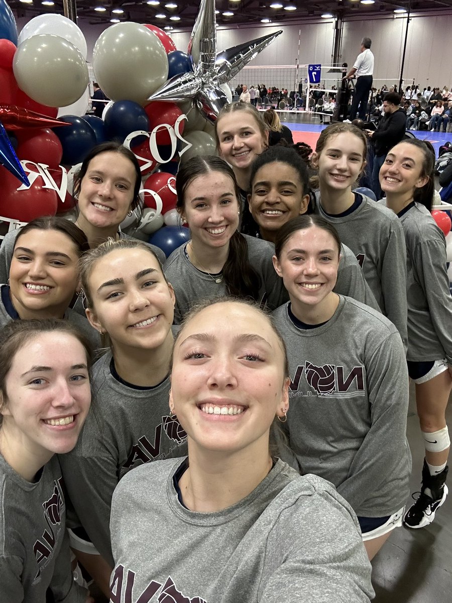 18 NAVY finished day 1 at the Ohio Valley Qualifier 3-0!!!!! #OVR #WTD #theNOVAway