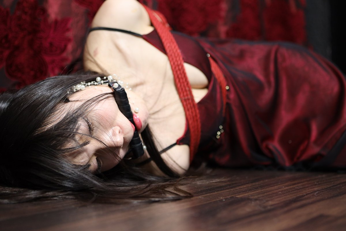 #緊縛
 #監禁
 #拘束
 #猿轡
 #bondage