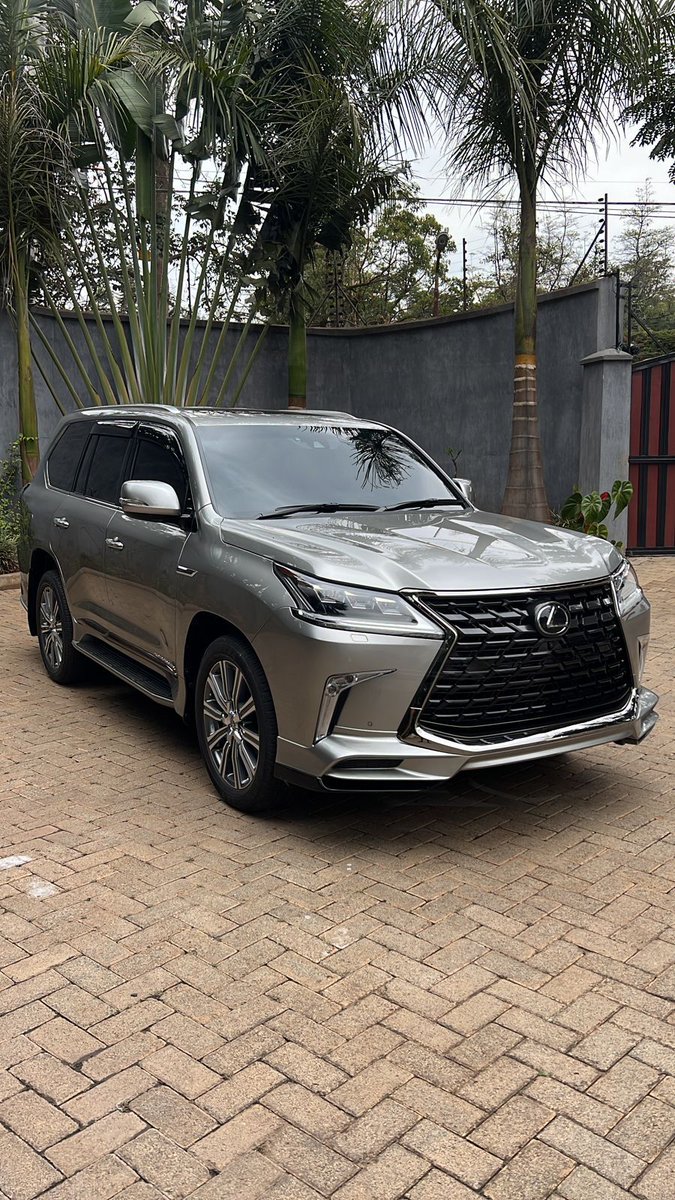 bigshipadventur's tweet photo. Traveling is Therapy.
Book this ride now and get the best rate from us,reach your destination safely and in style with Bigship Qualified Defensive Drivers. https://t.co/5N5krwXg5p