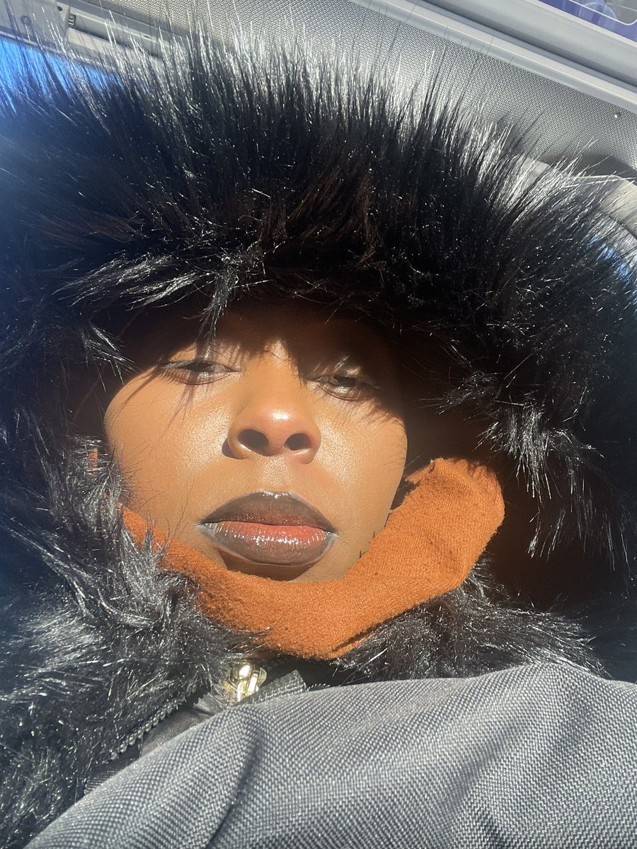 The Bald Girl With The Tattoos (@jasminekiah_) on Twitter photo 