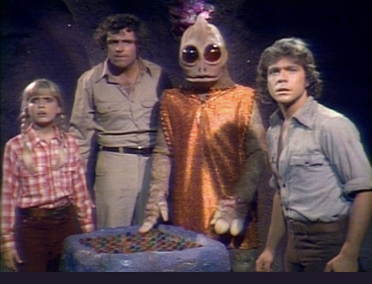 cdavidjohnson's tweet image. TGIF #lotl #lotlizard #iameenok