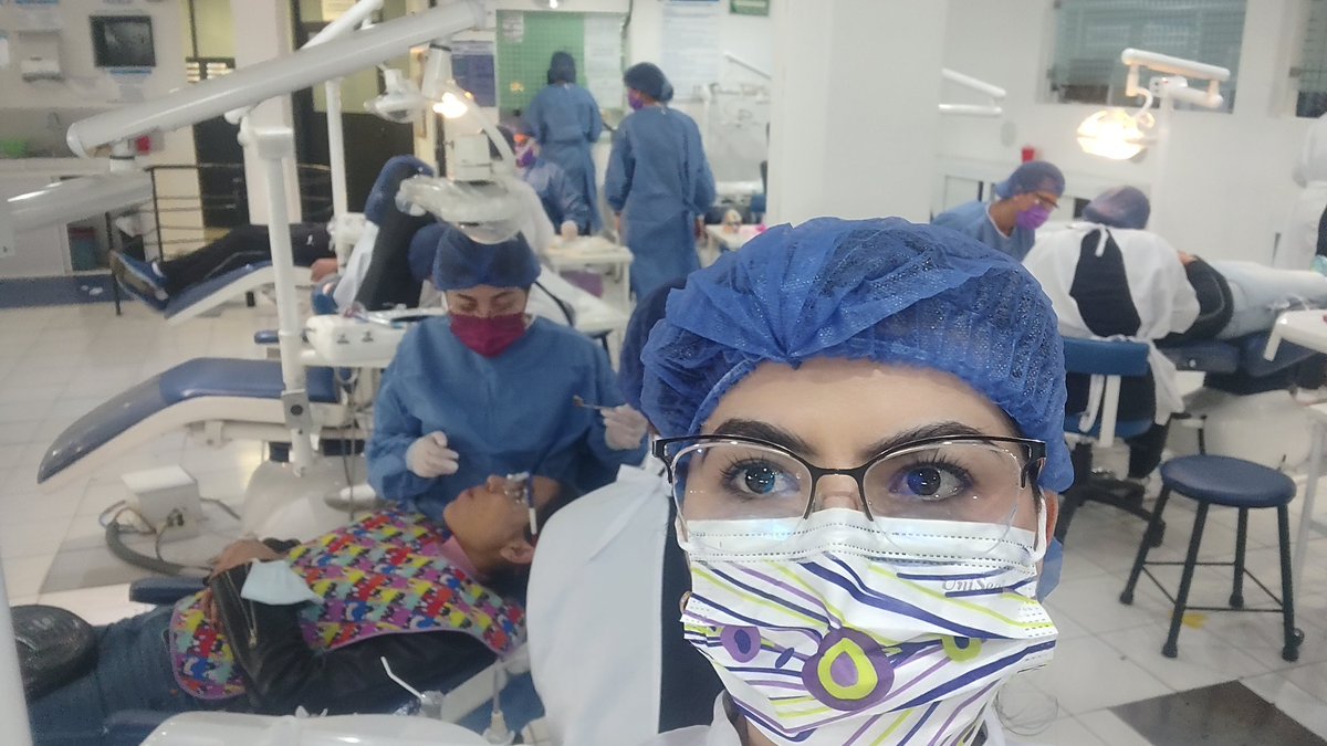 RoxxGuty's tweet photo. Para quién busca sonrisas bonitas.... lugares donde se crean #ila universidad #prevecion🦷 https://t.co/3EKDNHLICU