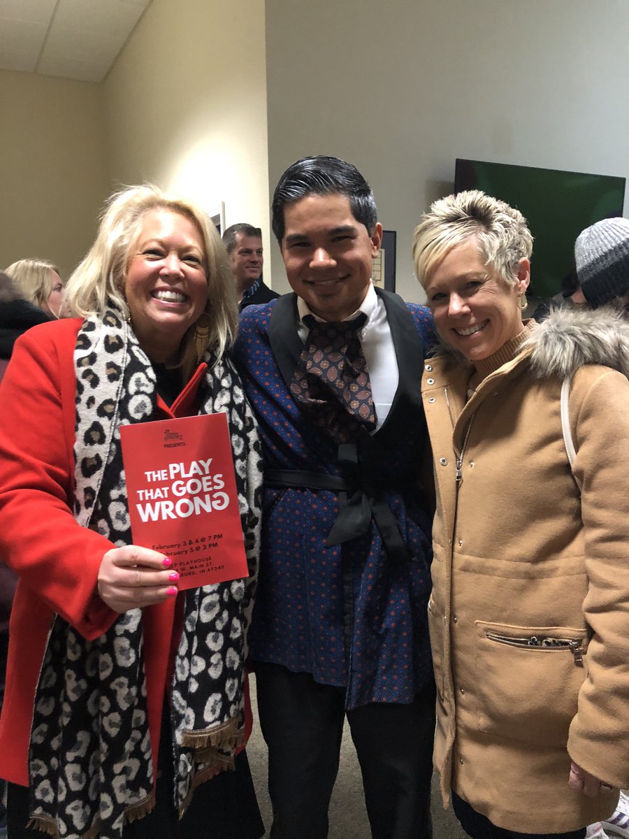 LisaLakerFCHS's tweet photo. Loved my nephew’s theater performance! @BradyDom717 🎭🎭🎭 #FanClub https://t.co/ms22DHJytE