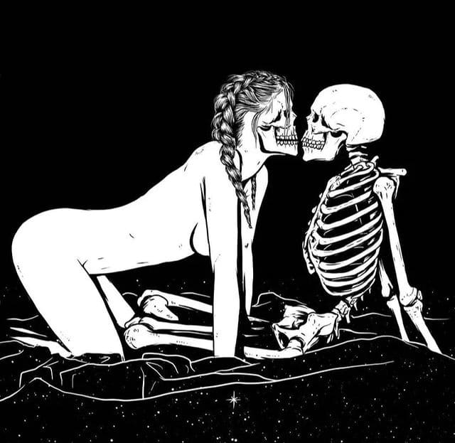 loversskull3's tweet photo. Skull love🥰🥰
#skull #SkullgirlsMemes https://t.co/s1H5JXPXXl