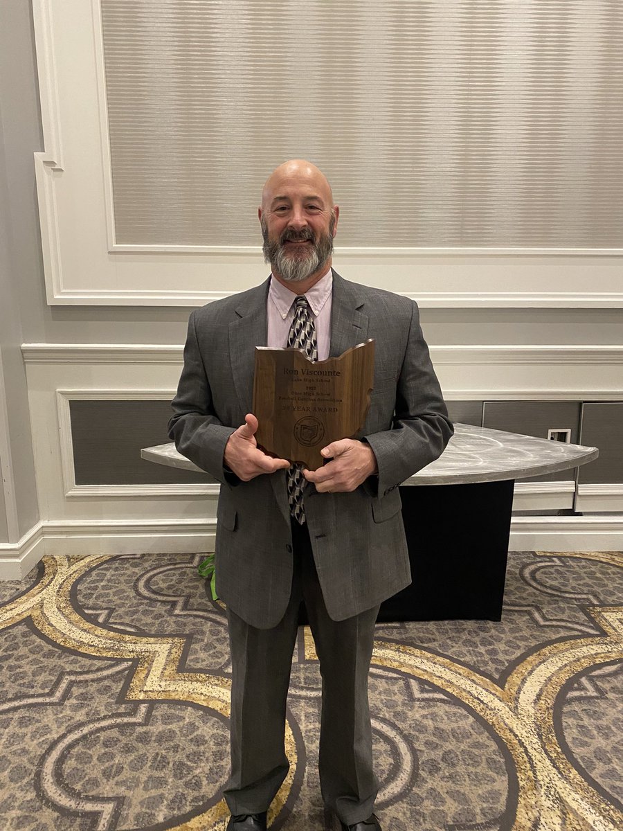 LakeCoachD's tweet photo. Congratulations to Coach Ron Viscounte on his well deserved award from OHSFCA! 30 years coaching high school football! As good as they come right here!#RockEm #Bleedblue https://t.co/gBufIbY5N4