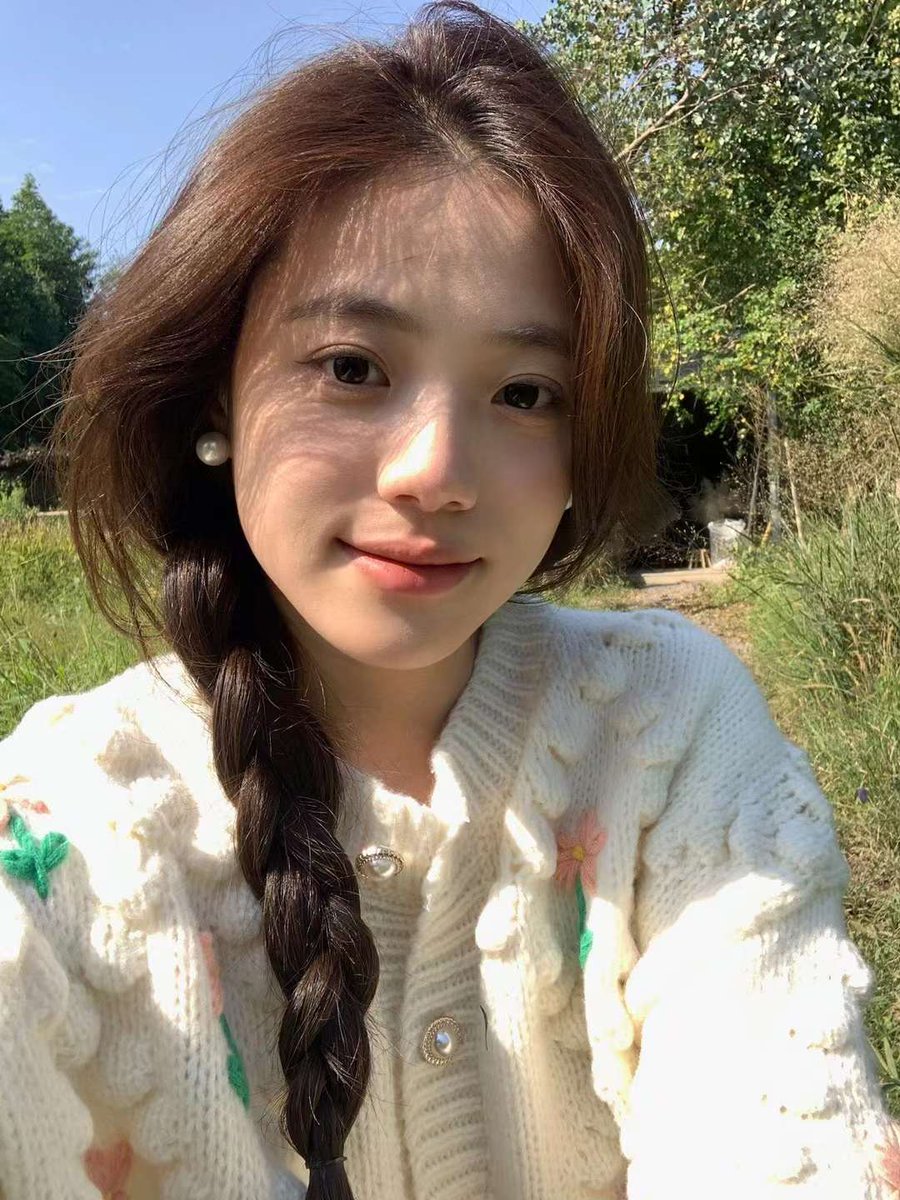 xiaoyihang5's tweet photo. @MeiRiDaZuoZhan https://t.co/9ktABlSQQD