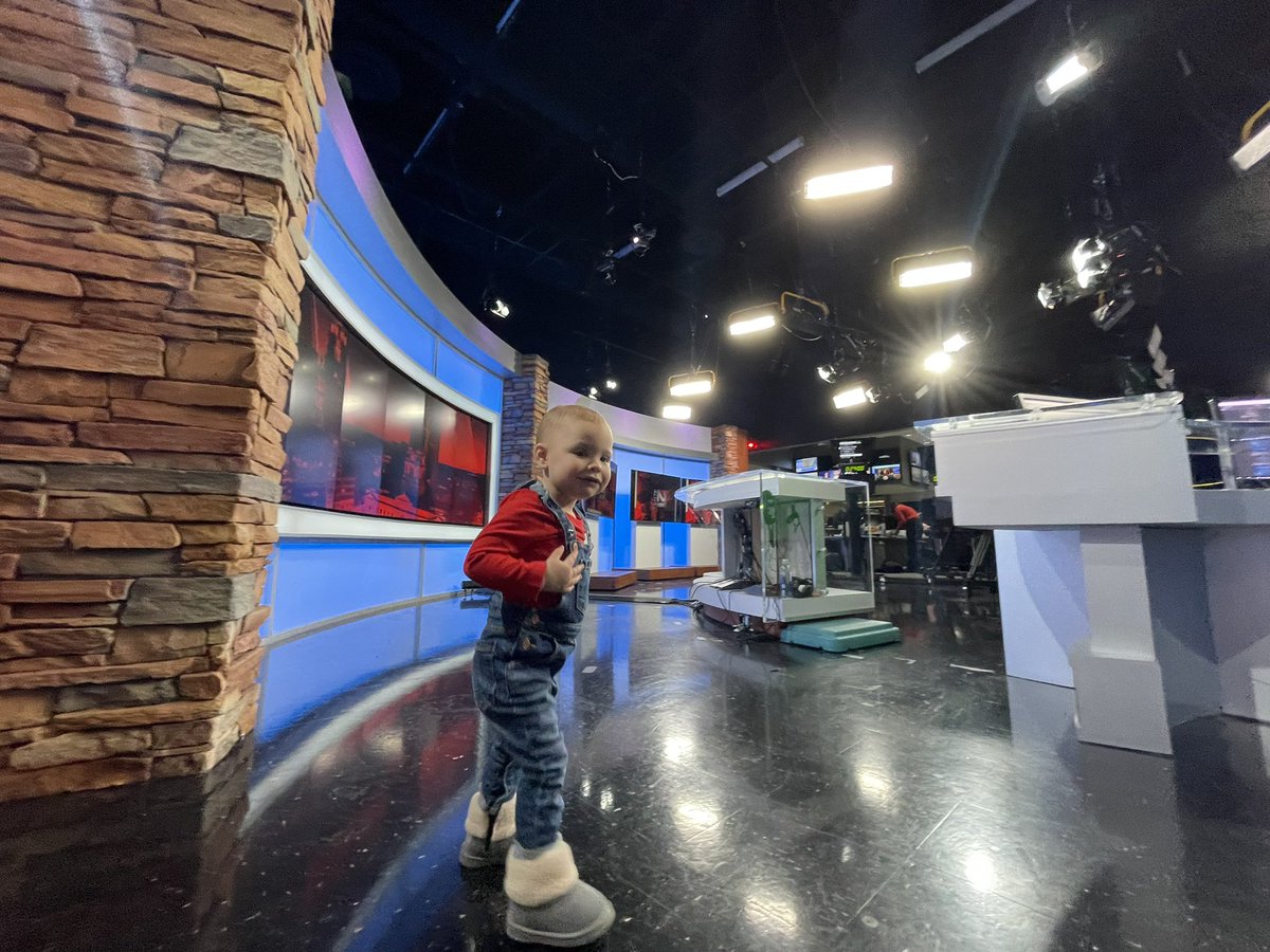 BrienReports's tweet photo. Getting her started early. Hey news directors, in six months she’ll be ready to produce. #tvnews #bringyourdaughtertowork https://t.co/nLWCoDm28h