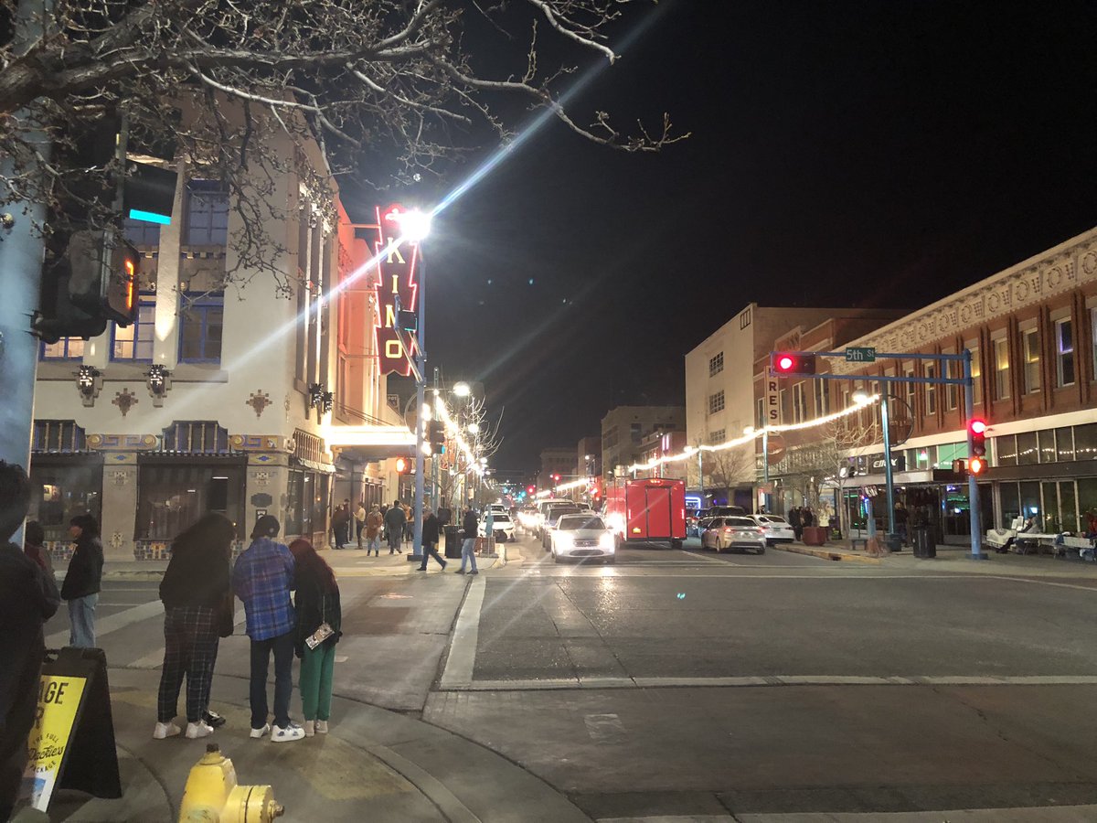 fevasqueznm's tweet photo. Happening now! Thank you @abqdmd @cabq for the public parking options! Not something to take for granted. 🙏🏼🚙 #DTABQ https://t.co/ITv8mwg2Ir