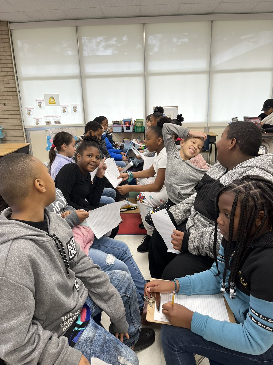 Anjanette_Pixie's tweet photo. Here is a twist on the Inside Outside Circle. The students writing prompt was “If you found a secret door in the classroom where would it lead to”. They did a great job sharing what they wrote. https://t.co/Bl2nGRmmp0