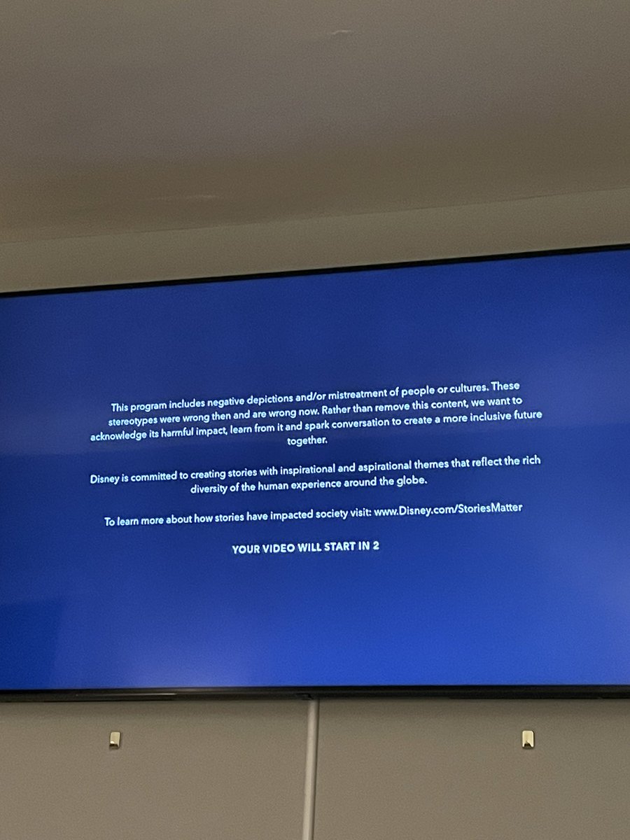k8lynwright's tweet photo. man i’m just tryna watch the aristocats https://t.co/hlbV3mC5zv