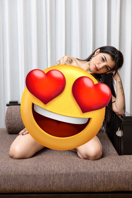 Sin palabras 🥵😳  🫶🏻 https://t.co/9Wa5njImbX ❤️ https://t.co/7hJQ5mO7Kk<a href="/tag/anime"class="tags"><span>#anime</span></a><a href="/tag/miku"class="tags"><span>#miku</span></a><a href="/tag/karelyruiz"class="tags"><span>#karelyruiz</span></a>