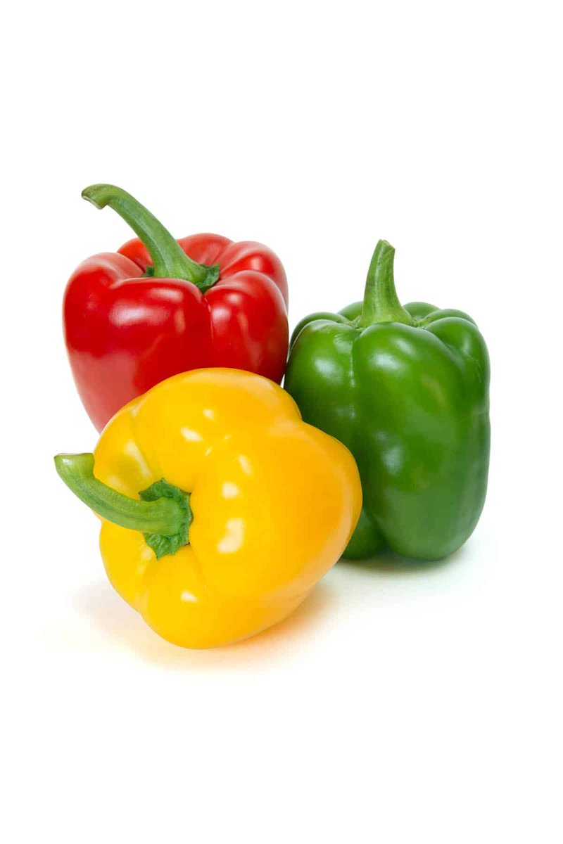 Did you know that 💡

🫑Green, Red &amp; Yellow bell peppers contain nearly triple the vitamin C of an Orange 🍊, clocking in at 95.7 mg for a Green pepper, 152 mg for Red &amp; 341 mg for Yellow pepper.

Peppers are also a great source of fibre and a low-calorie snack.

#HealthyDiets